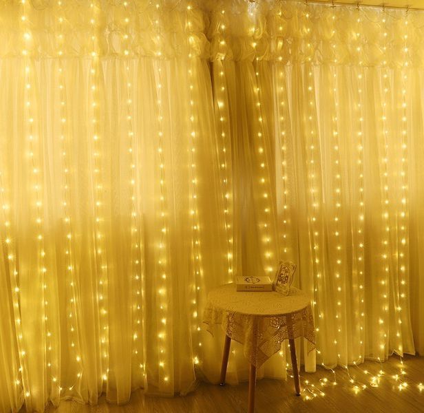 Гирлянда Штора Теплый-Белый на окно Роса . 3*3 м 300LED